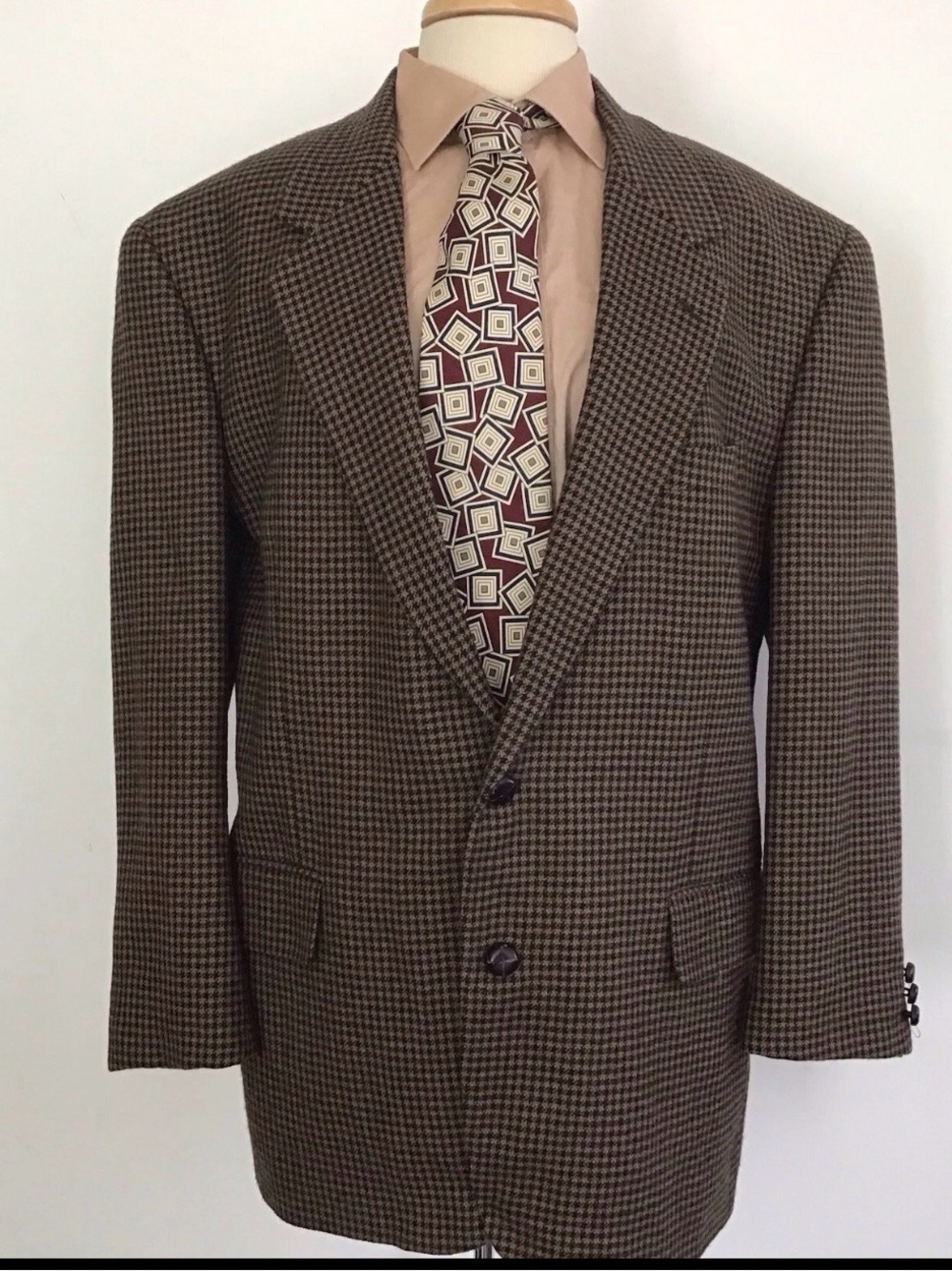 Macy's Club Room Brown /Black Houndstooth Wool Two Button Blazer 44 Regular EUC